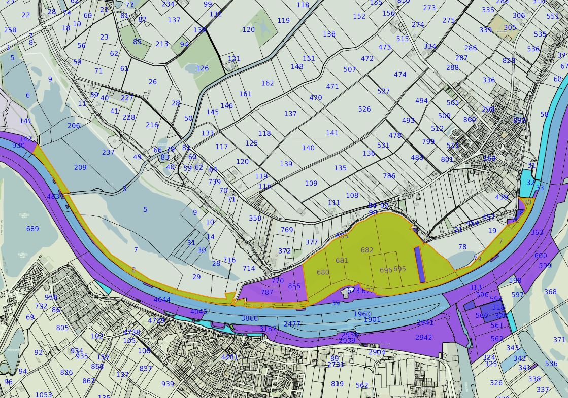 Diverse percelen gelegen binnen het projectgebied ‘Over de Maas’ in de ...